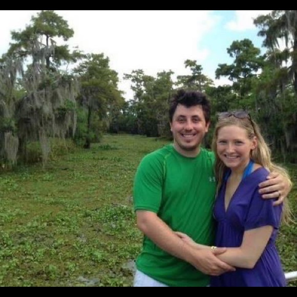 Meet your Poshers, L & M @Waterfall_shop - Picture 3 of 9